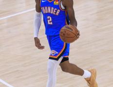 谢伊-吉尔杰斯-亚历山大受伤不影(yǐng)响历史纪录挑战