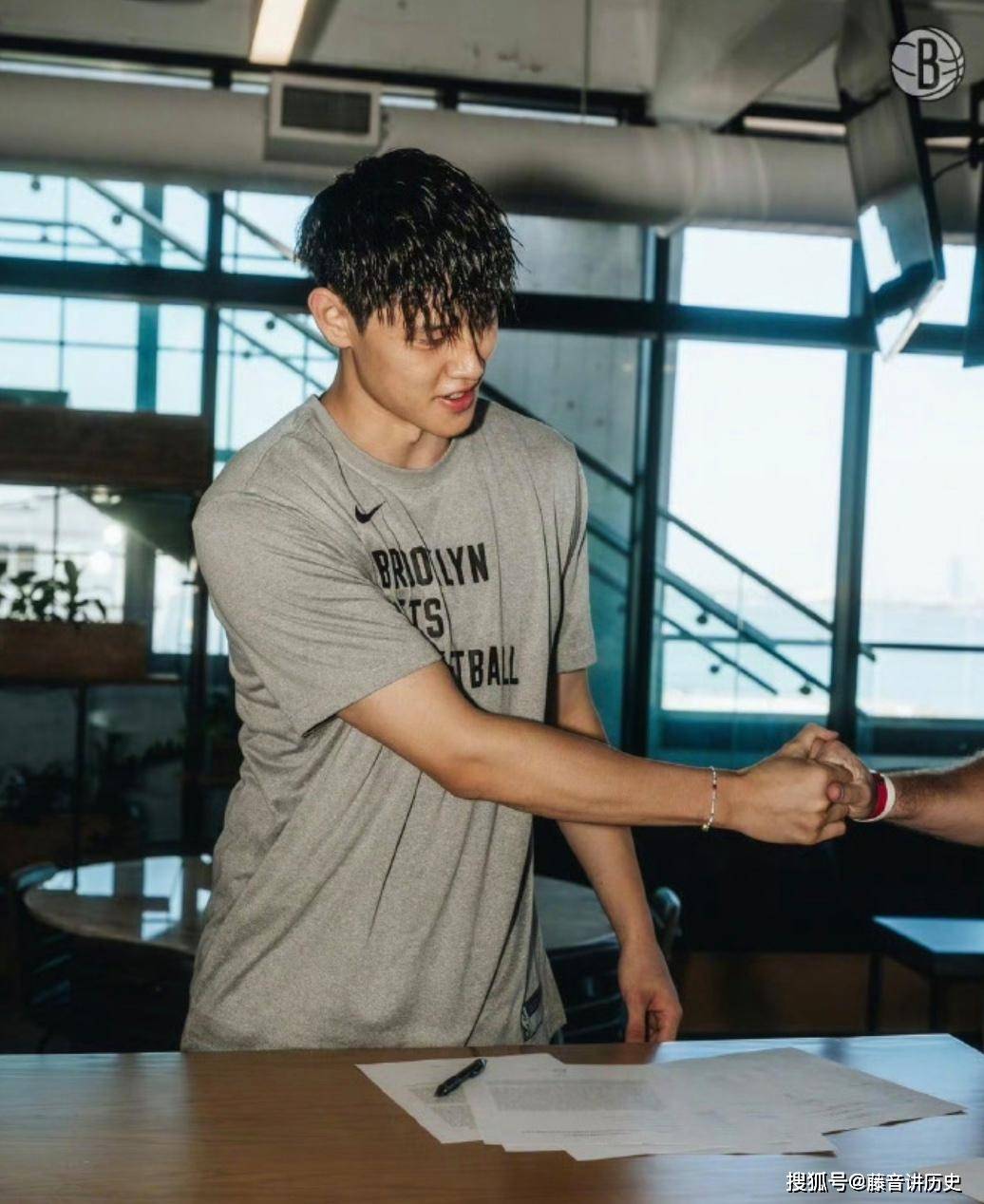 NBA中(zhōng)国赛回归,曾凡博迎来机會(huì),理性看待比赛结果