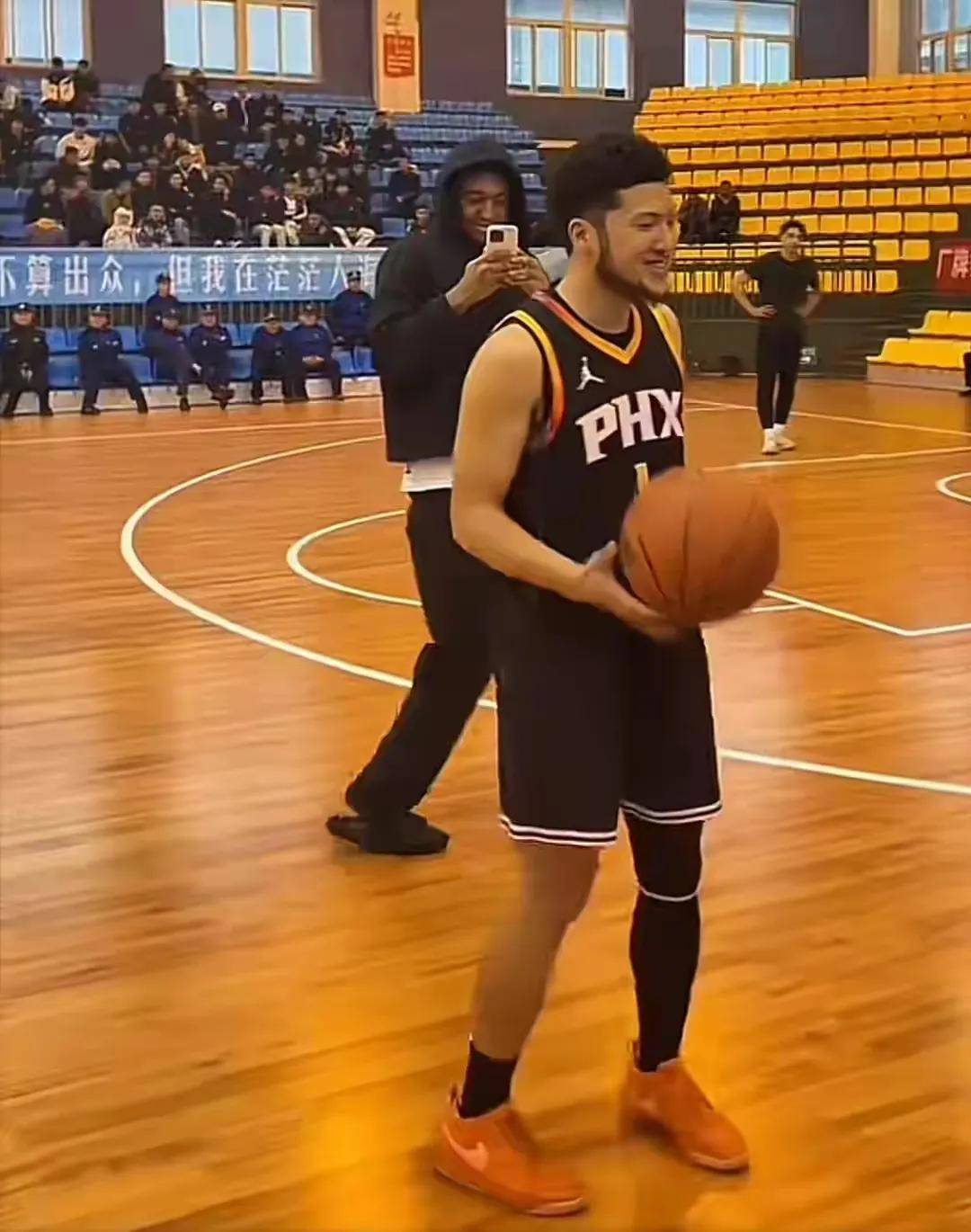 德文布克视频喊话中国布克，这下有好戯(xì)看了！