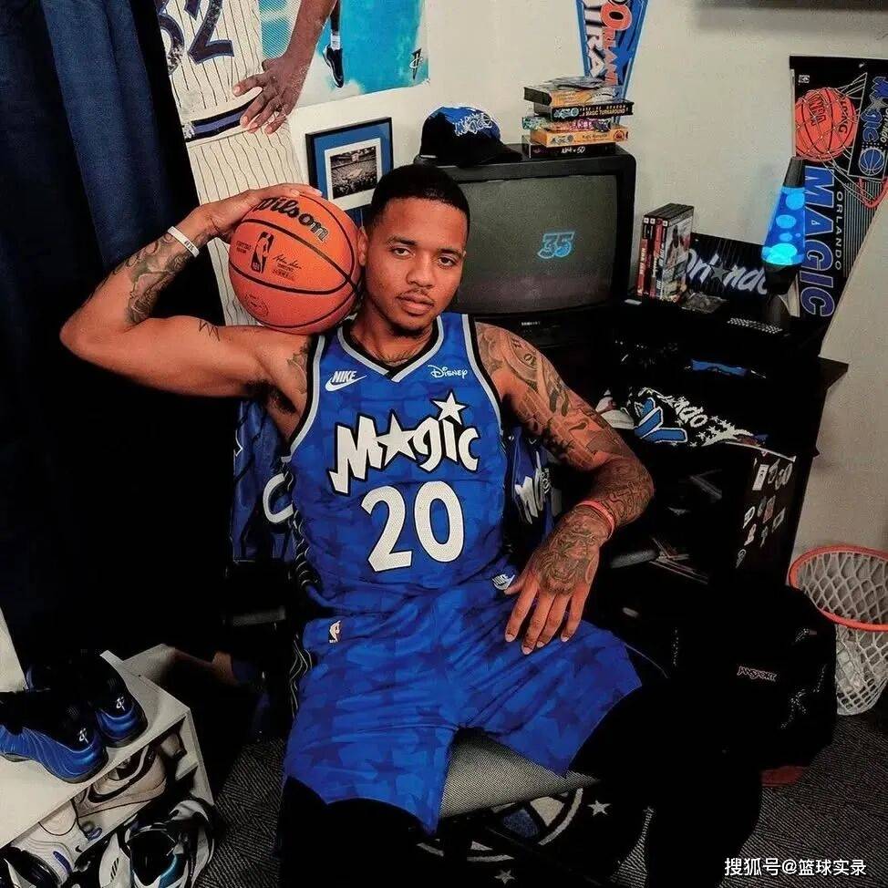 彻底没球打了!富尔茨还能重返NBA嗎(ma)?