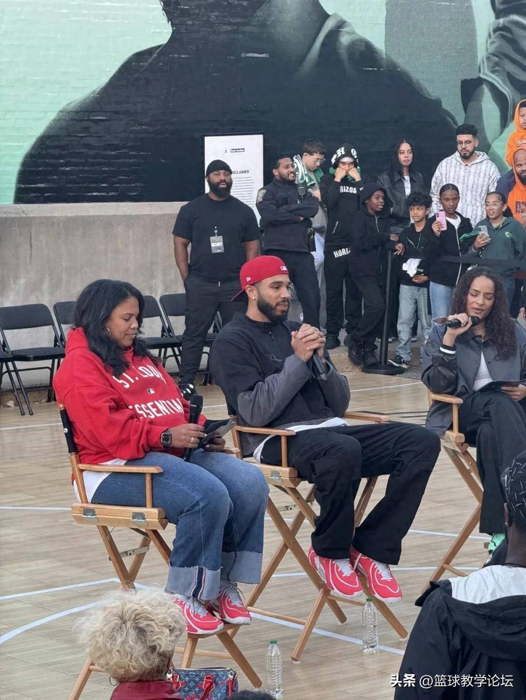 跟腱撕(sī)裂!宣布复出!直接改变NBA格局