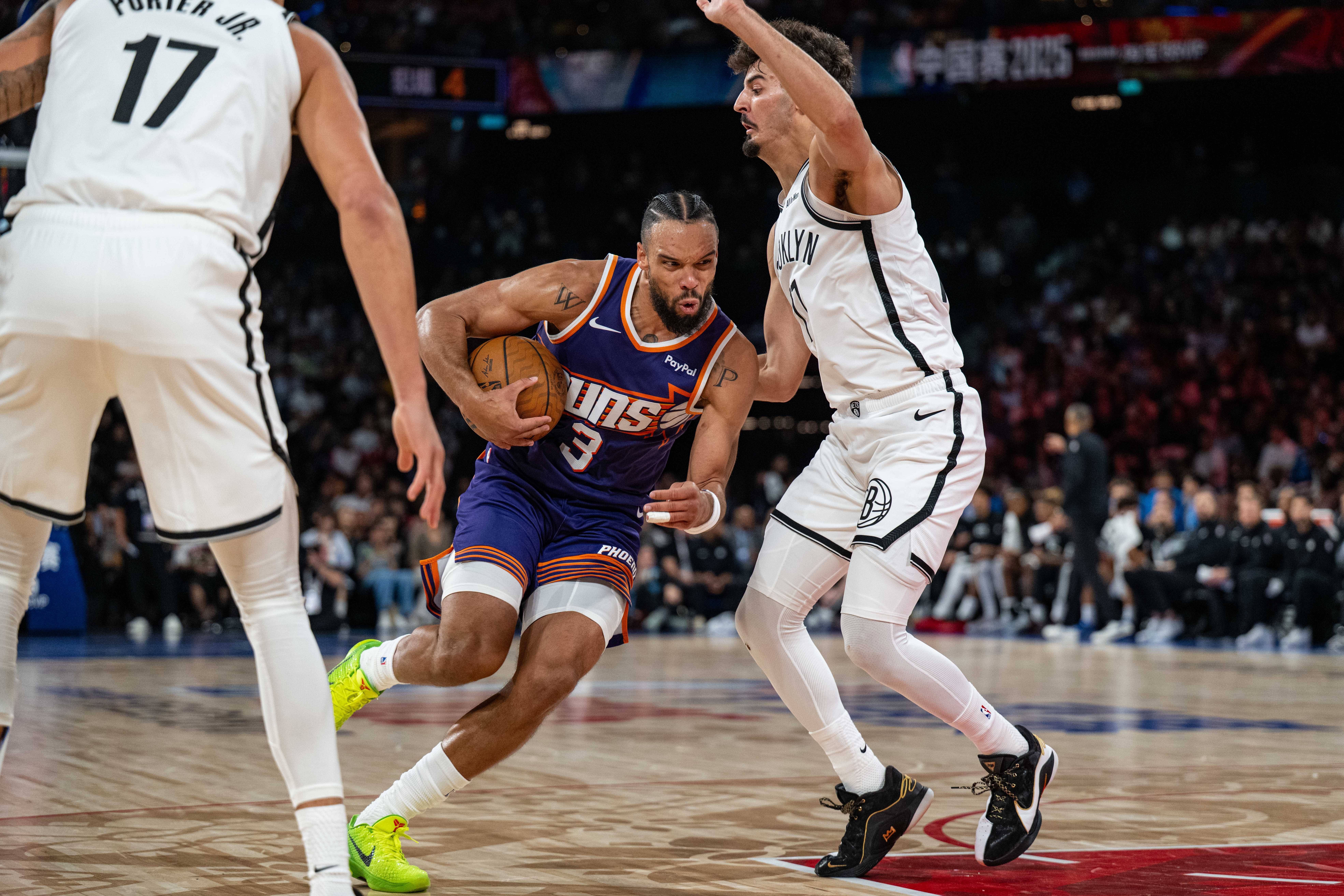 (体育)籃(lán)球——NBA季前(qián)赛:太阳胜籃(lán)网