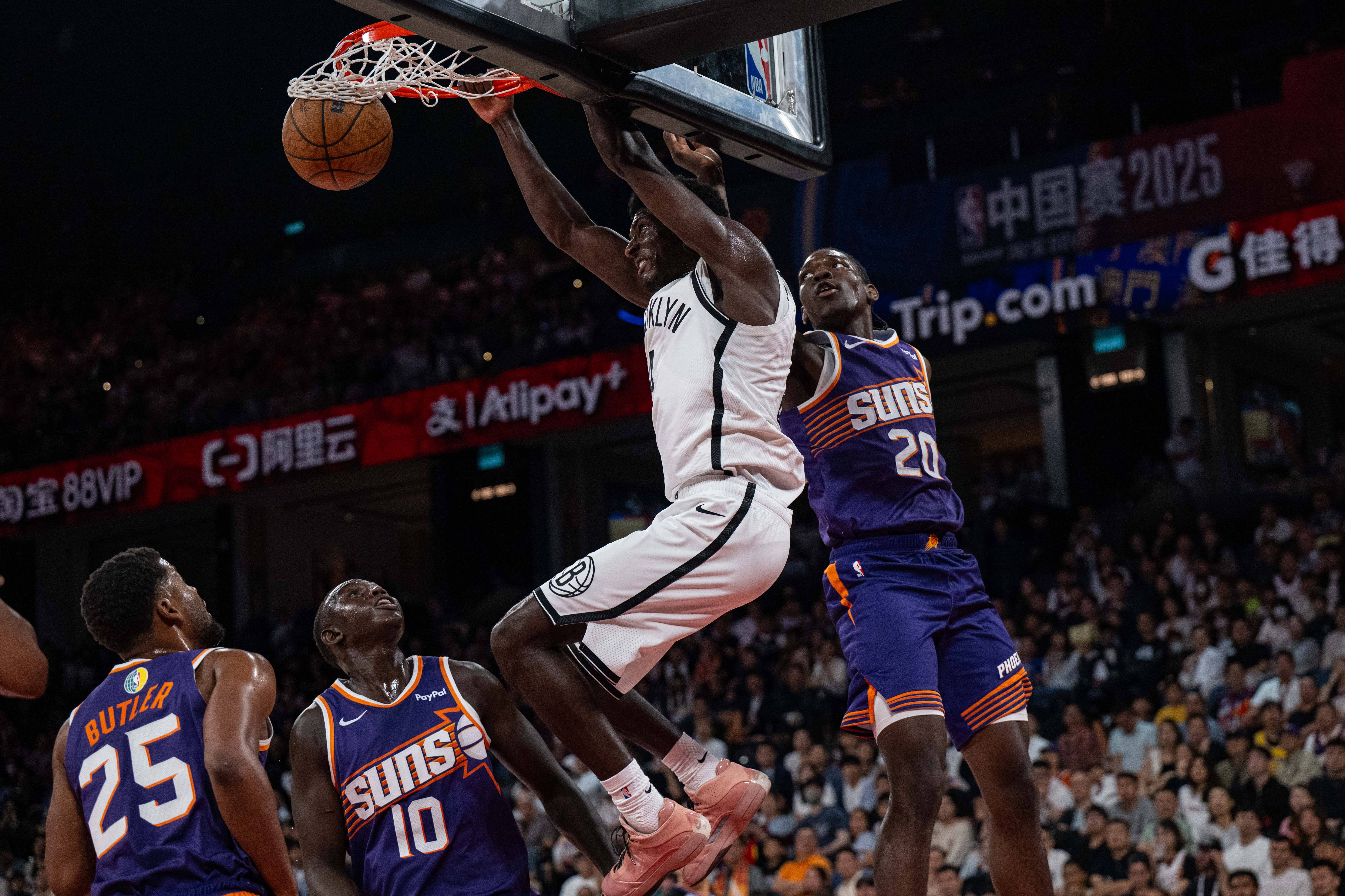 (体育)籃(lán)球——NBA季前(qián)赛:太阳胜籃(lán)网